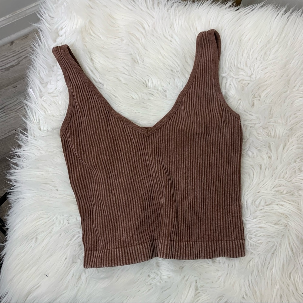 Aura Ribbed Brown V-Neck Women's Top